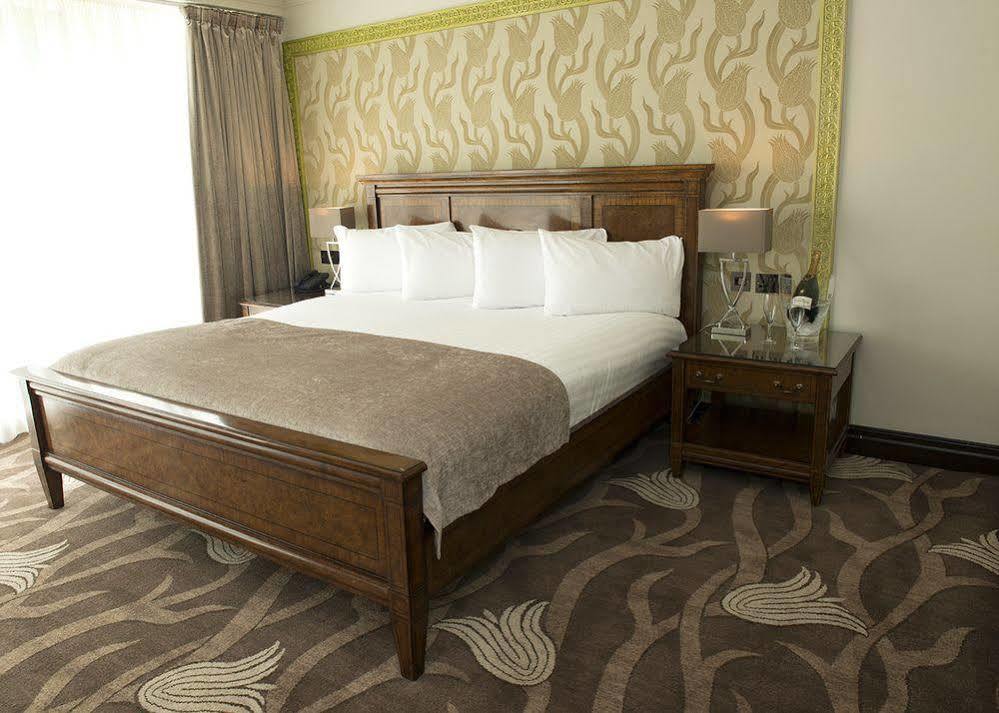 Boyne Valley Hotel - Bed & Breakfast Only Дрогеда Екстер'єр фото