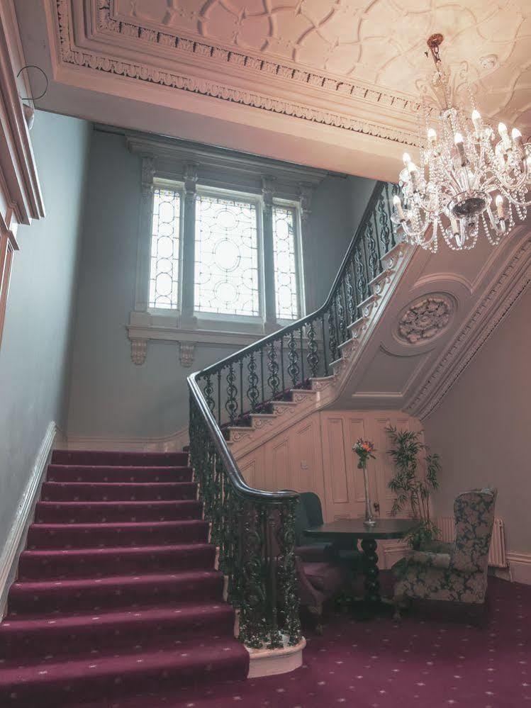 Boyne Valley Hotel - Bed & Breakfast Only Дрогеда Екстер'єр фото